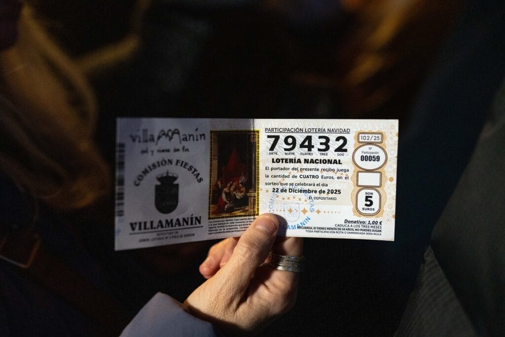 Participación de la comisión de fiestas de Villamanín.