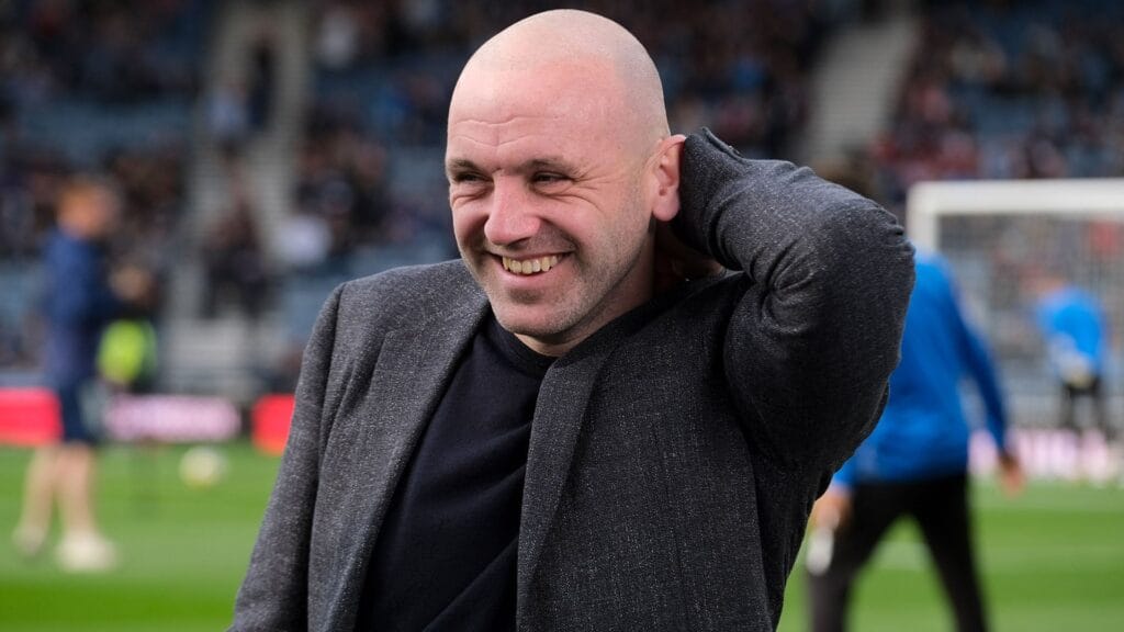 James McFadden, en su rol de comentarista (The Grosby Group)