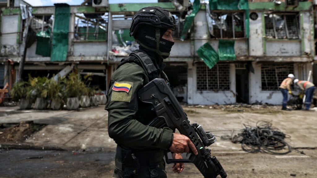 La violencia recrudecida y el riesgo de fraude amenazan el ciclo electoral en Colombia