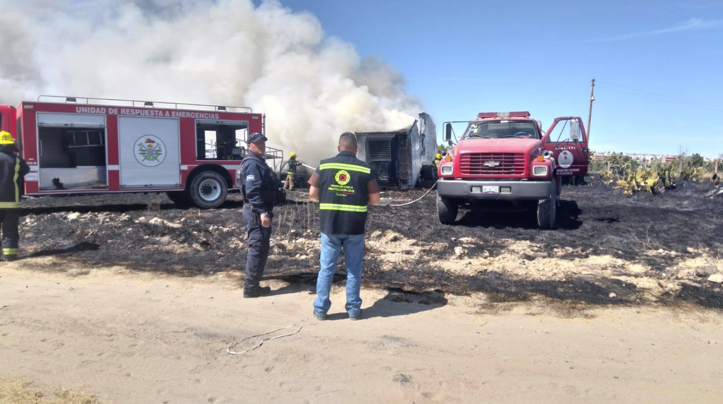 No han reportado heridos hasta el momento, las autoridades investigan cómo comenzó el fuego Foto: Protecci+ón civil Tlaxcala