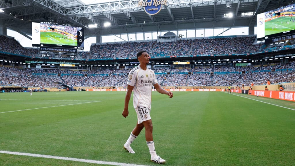 Se frotan las manos<br>