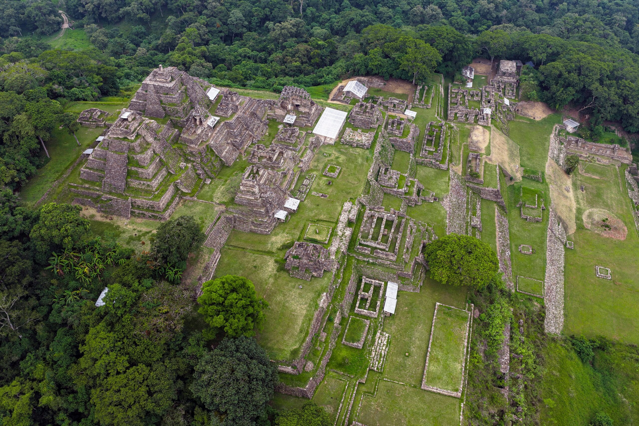 La antigua ciudad maya de Toniná amplía su esplendor gracias a la expropiación de un predio