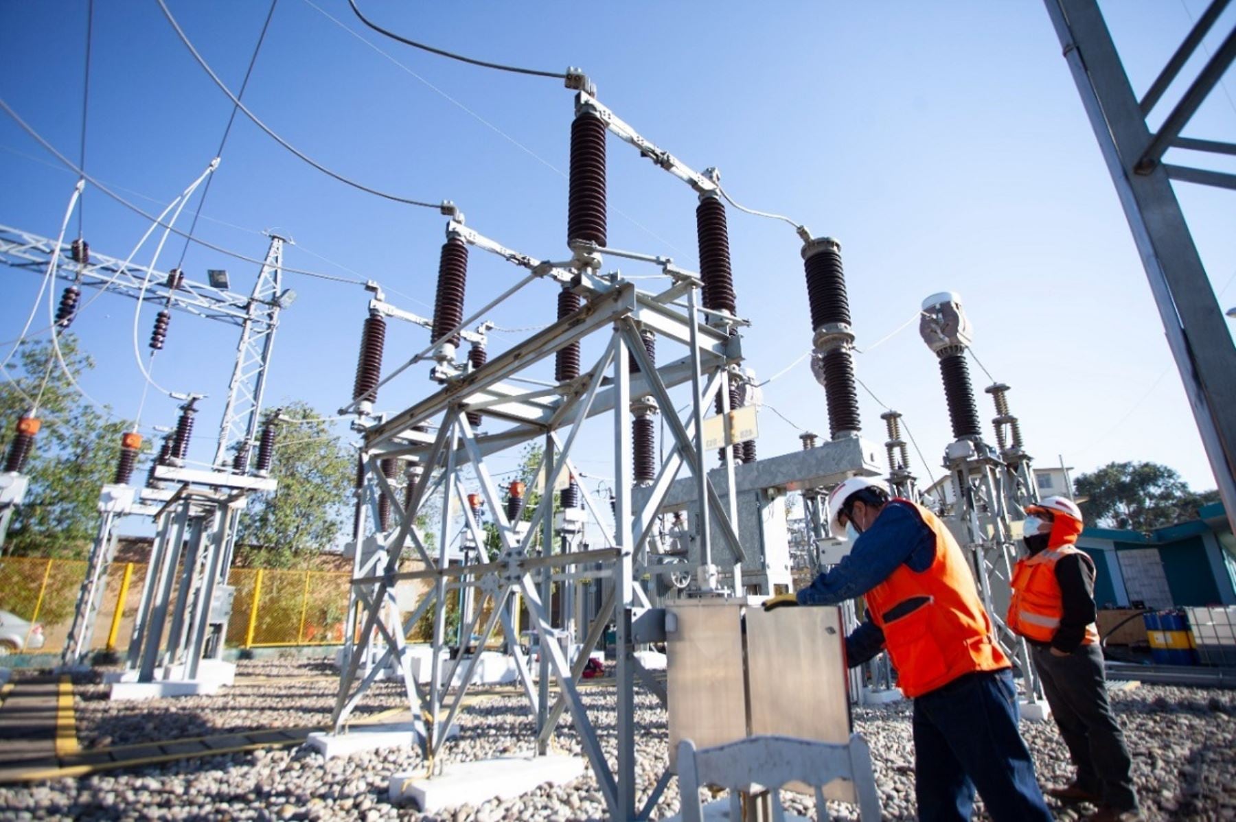 Osinergmin afirmó que la contingencia en el sistema energético no afectará el abastecimiento de electricidad ni implicará cambios en las tarifas para los usuarios regulados. Foto: Perú Energía