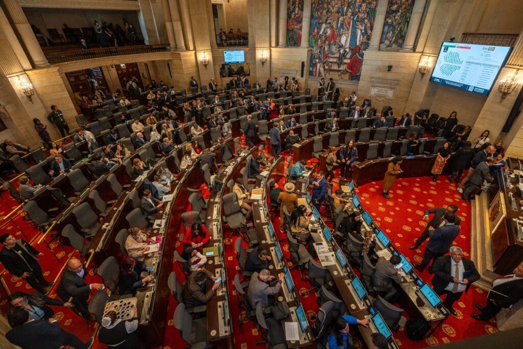 Una sesión de debate en la Cámara de Representantes en el Congreso de la República de Colombia, en 2025.