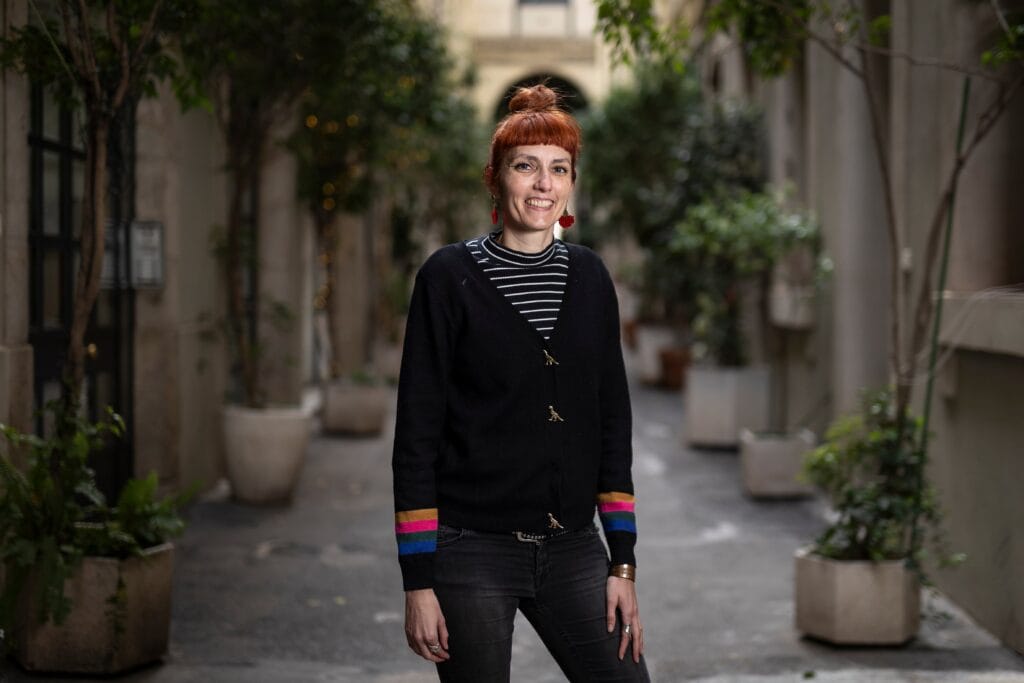 Blanca Valdivia, socióloga especialista en urbanismo, fotografiada en el pasaje Sert de Barcelona, este lunes.