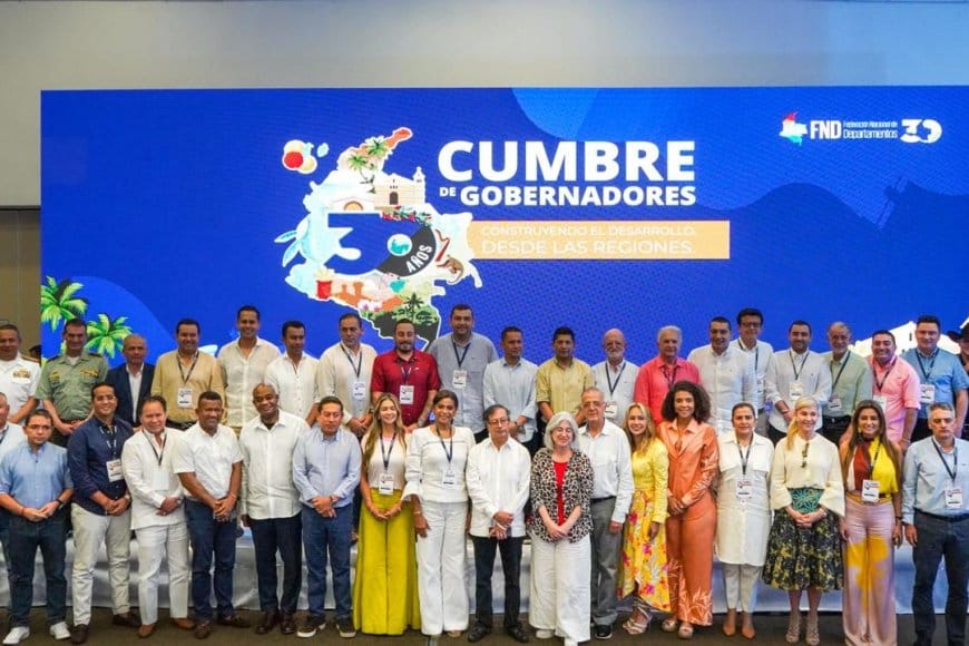La descentralización del poder en Colombia: Avances y retos en la autonomía de los territorios