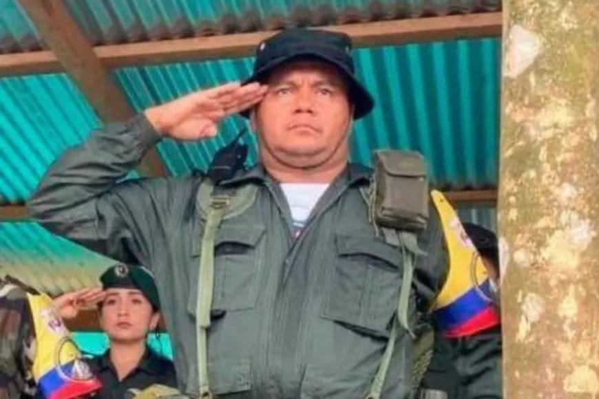 Disidencias de alias Calarcá imponen terror con panfletos en el Meta: obligan a comerciantes a asistir a reuniones clandestinas