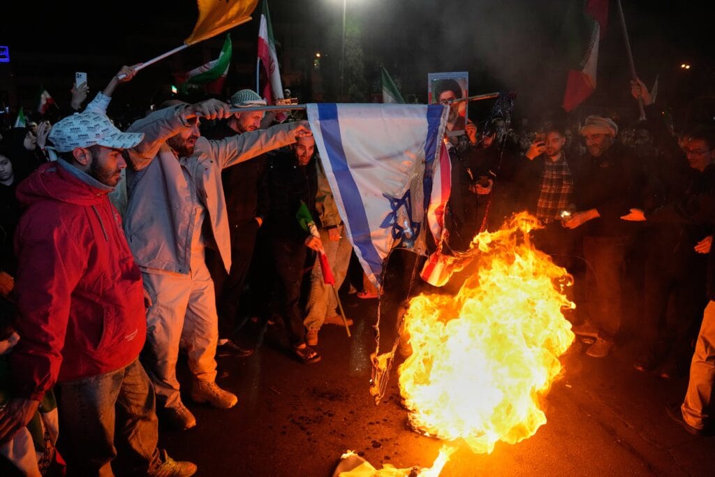 Última hora de la guerra de Estados Unidos e Israel contra Irán, en directo | Israel acepta el alto el fuego con Irán pero afirma que este no incluye a Líbano