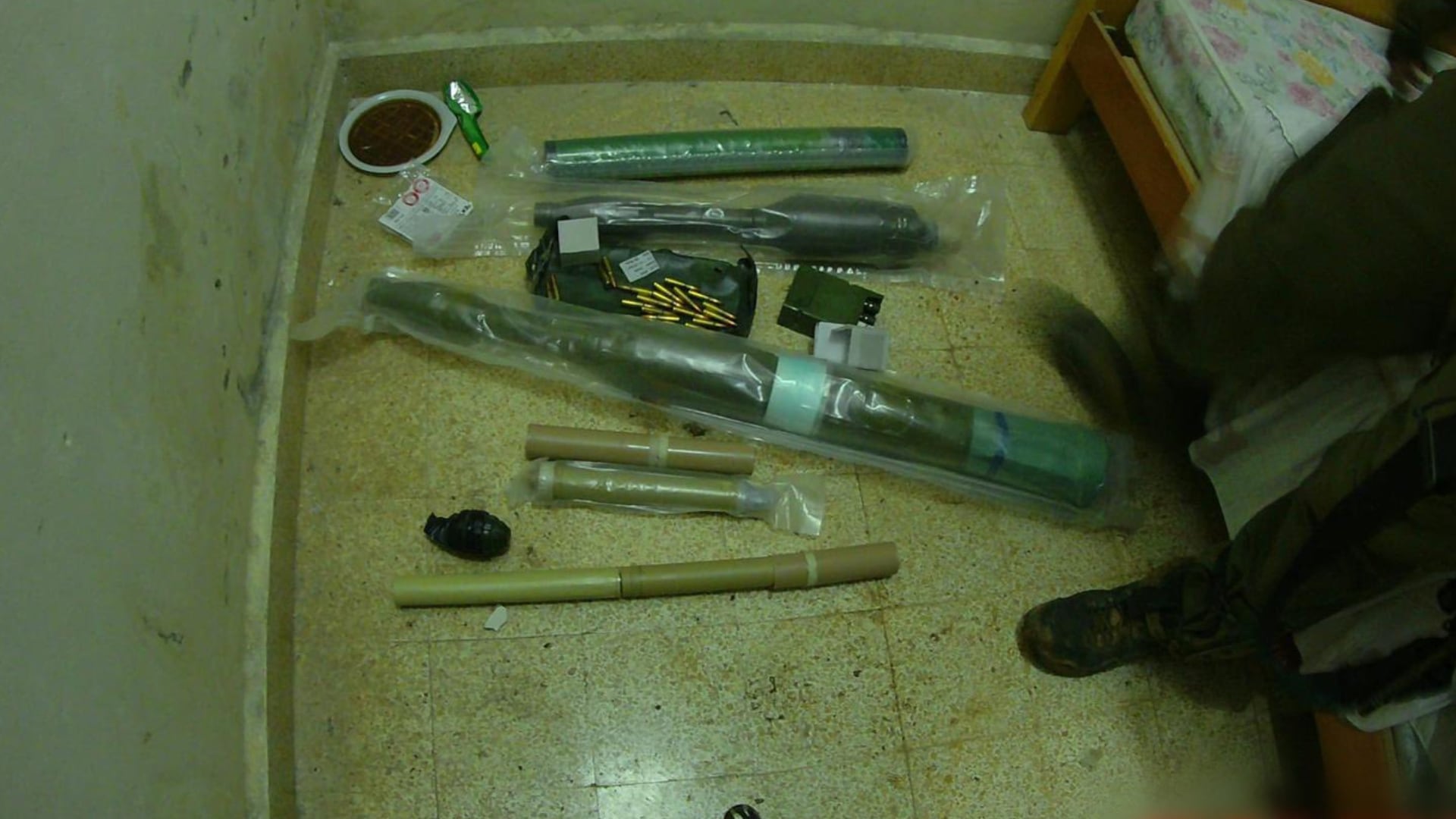 El arsenal de Hezbollah hallado por Israel (@idfonline)