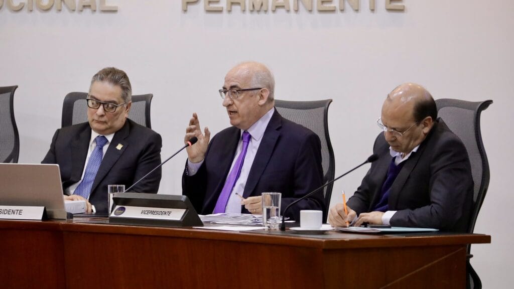 Villar sacó las uñas