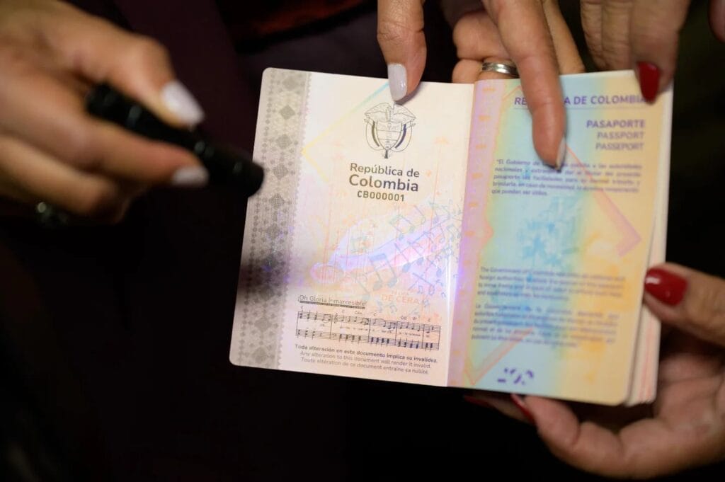 Nuevo pasaporte colombiano 2026: cómo es y qué pasará con los antiguos documentos