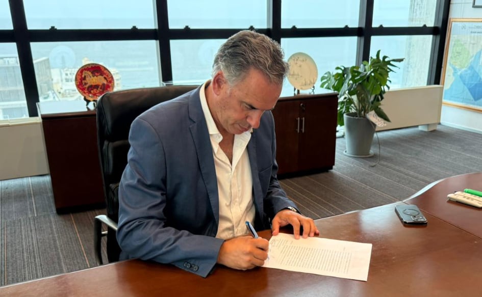 Presidente Orsi firma reglamentación de la eutanasia en Uruguay (Presidencia)