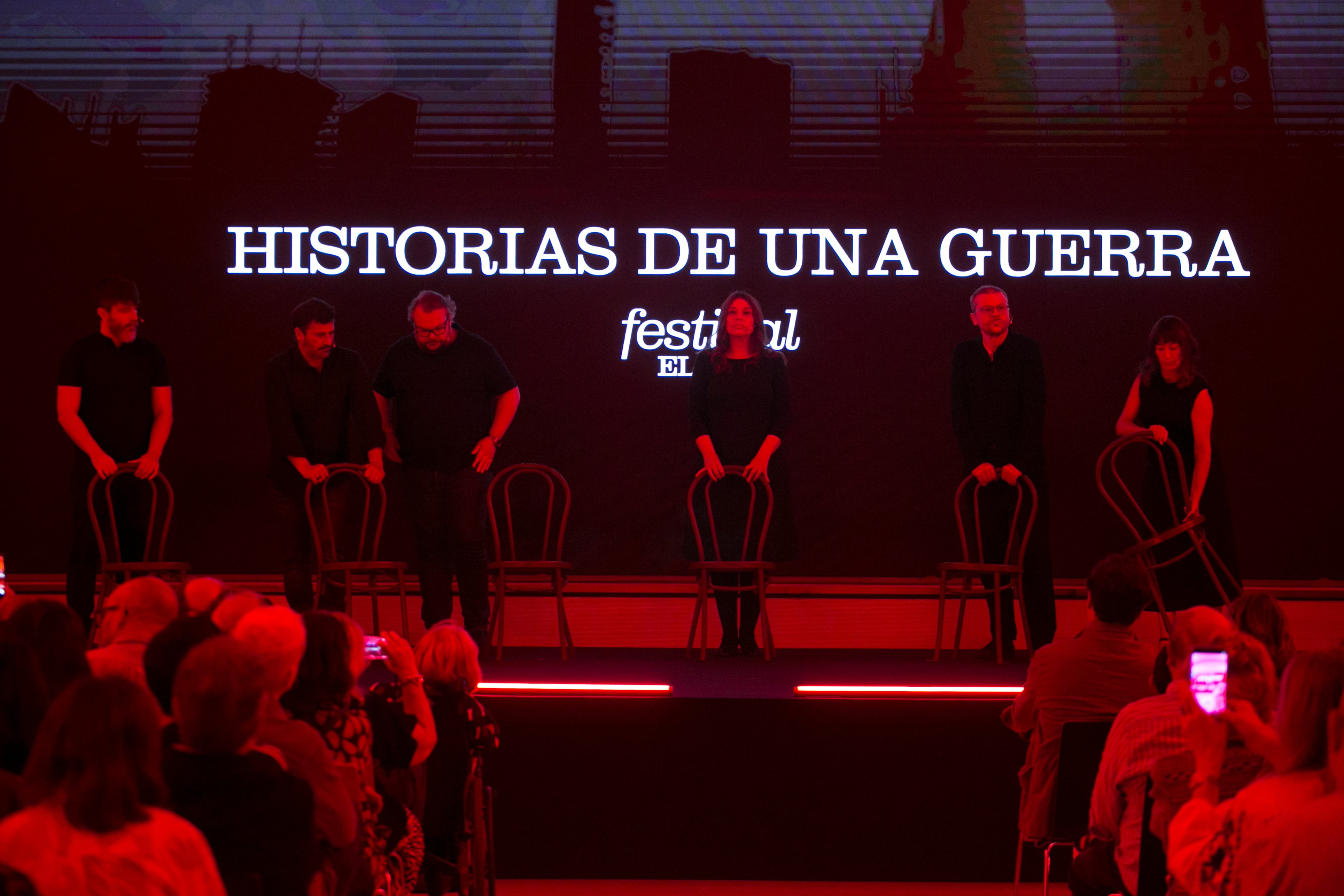 Los periodistas de EL PAÍS, en 'Historias de una guerra'. 