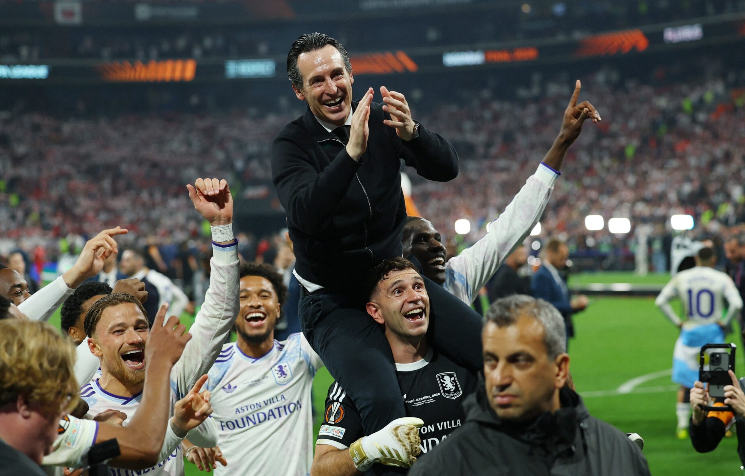 Emery devuelve al Aston Villa a la aristocracia continental tras conquistar la Europa League frente al Friburgo