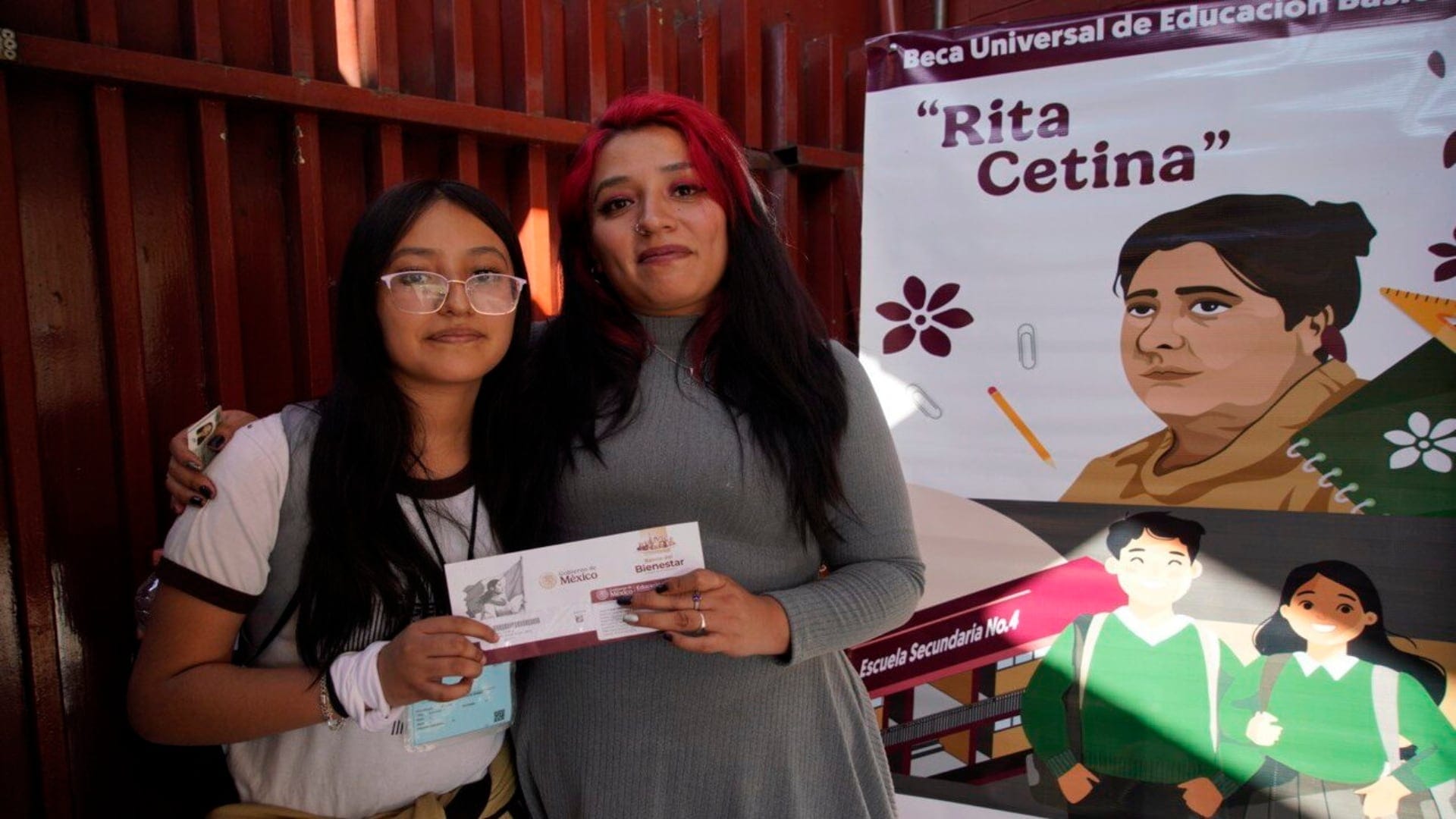 El Gobierno de México anunció la ampliación de la Beca Rita Cetina para beneficiar a más de 15.4 millones de estudiantes de educación básica en 2026