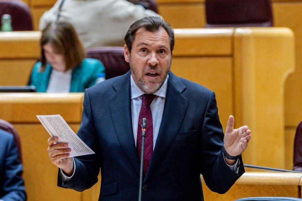 Puente critica que la UCO se presente en la sede del PSOE en Ferraz para "un simple requerimiento de información"