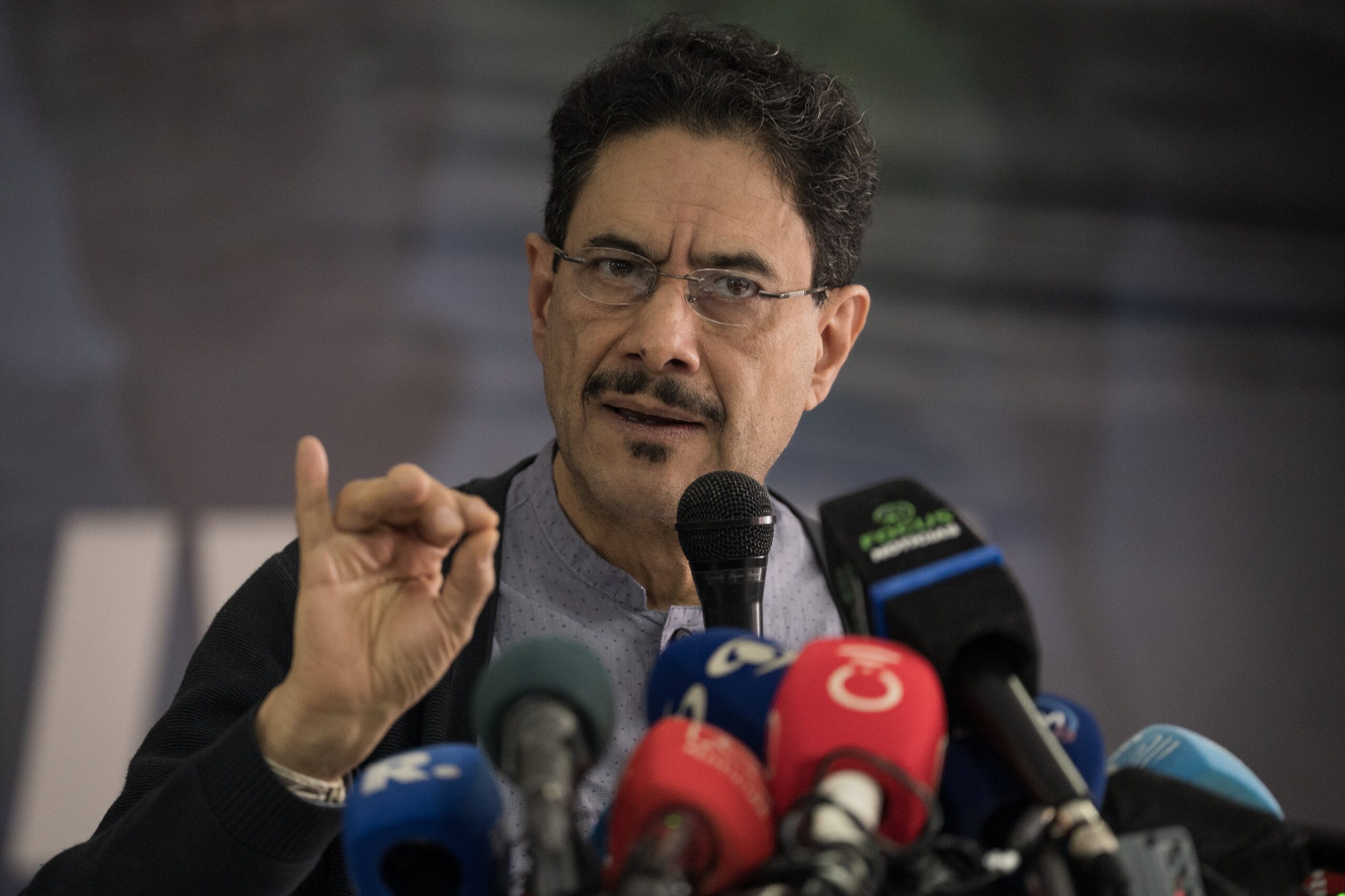 Iván Cepda, durante una rueda de prensa, en Bogotá, el 1 de junio de 2026.
