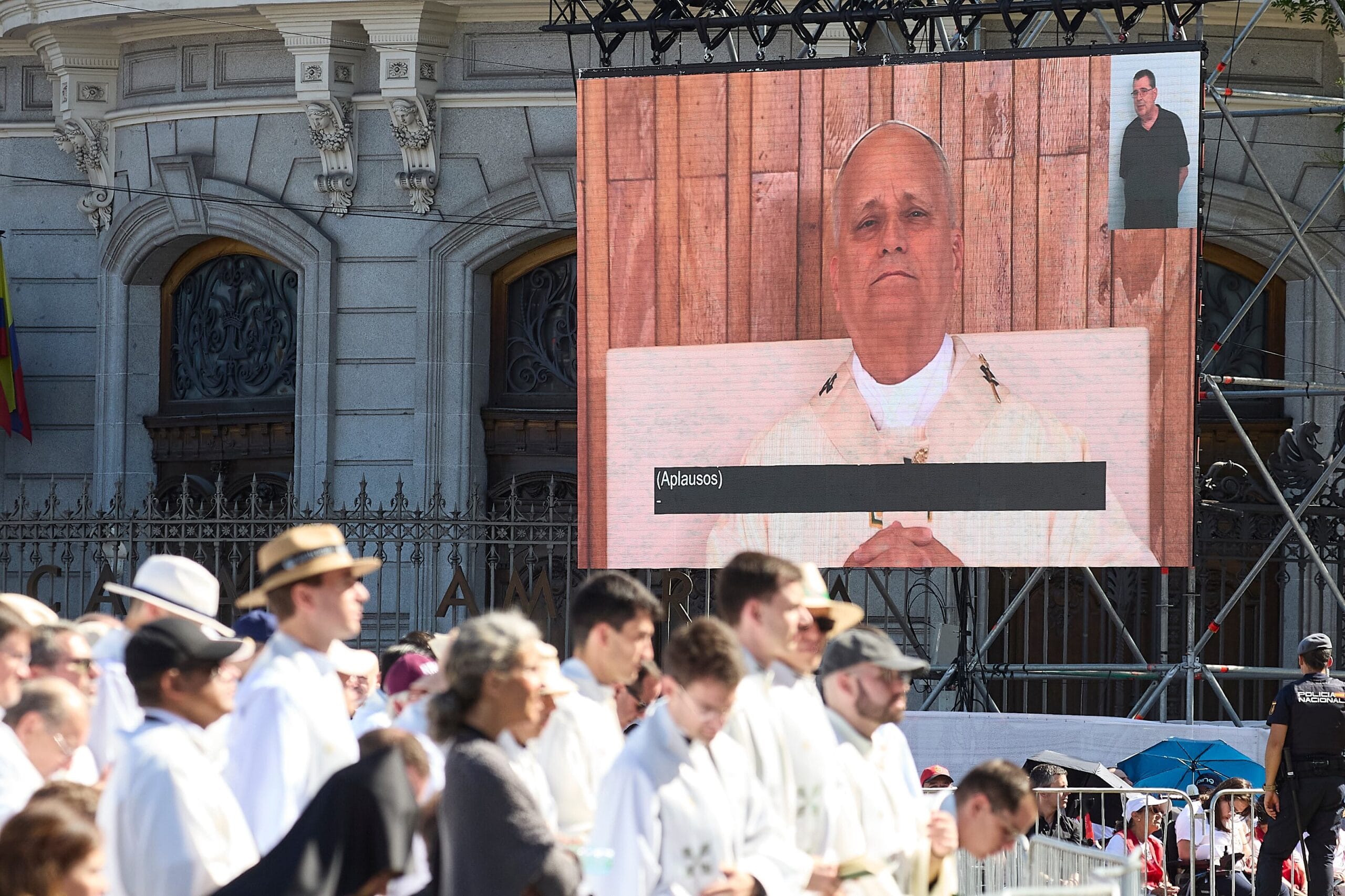 La 1 lidera en audiencias del fin de semana gracias a sus 12 horas dedicadas a la visita del Papa, con un pico de casi un millón