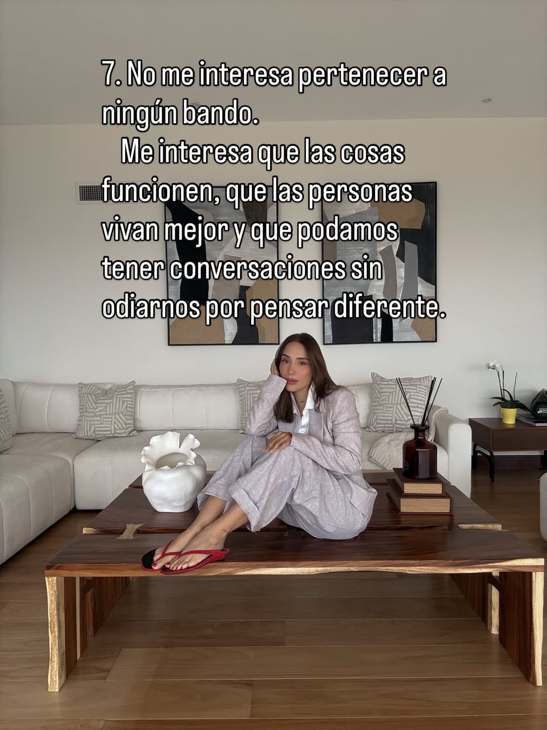 Luisa Fernanda W habló sobre su postura política lejos de las derechas e izquierdas - crédito @luisafernandaw/Instagram