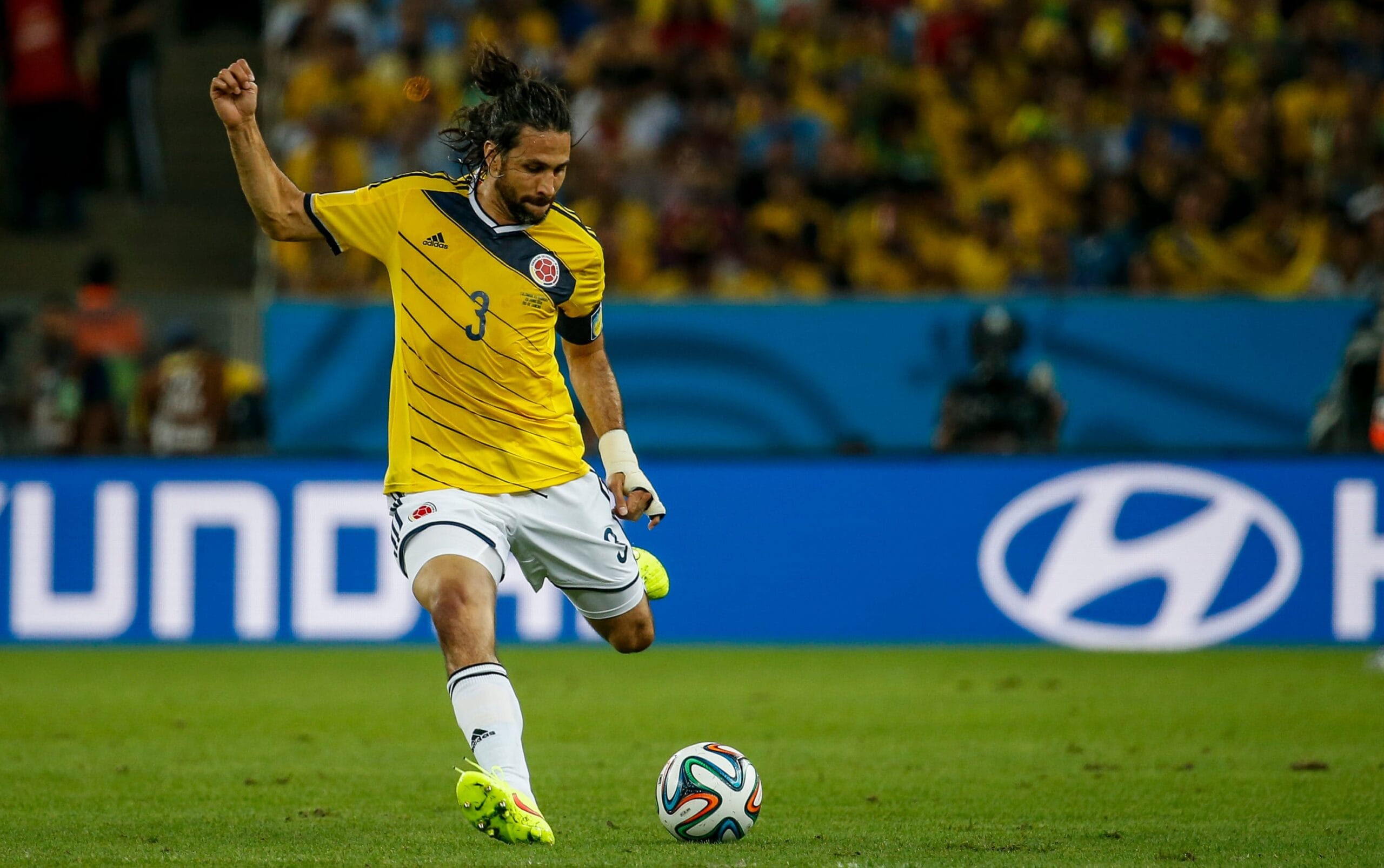 Mario Yepes afirmó doce años después que sigue convencido de que fue gol y dijo que es la consulta que más le hacen los hinchas colombianos - crédito Mauricio Alvarado/Colprensa