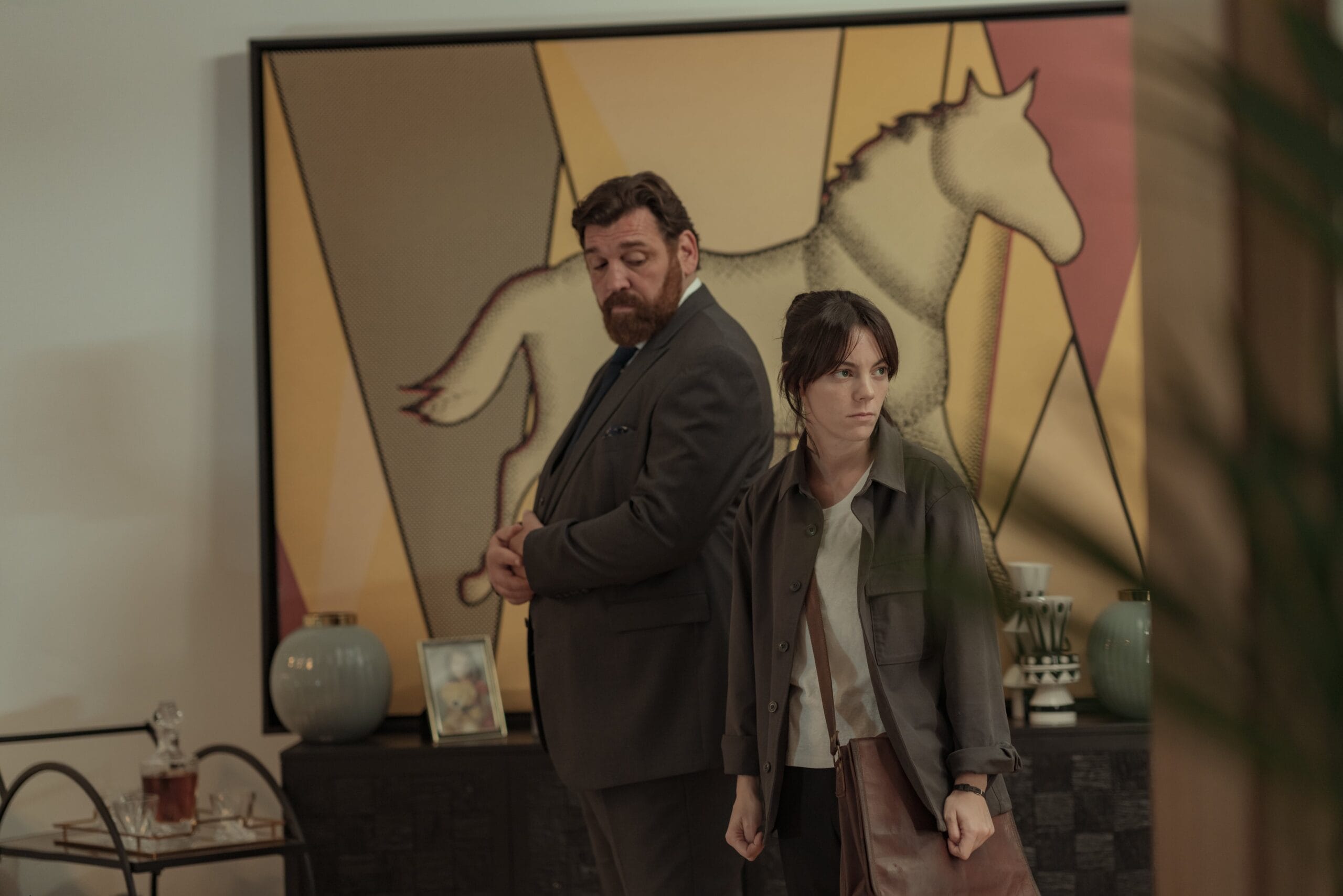 Hovik Keuchkerian y Vicky Luengo, en una imagen de 'Reina roja'.