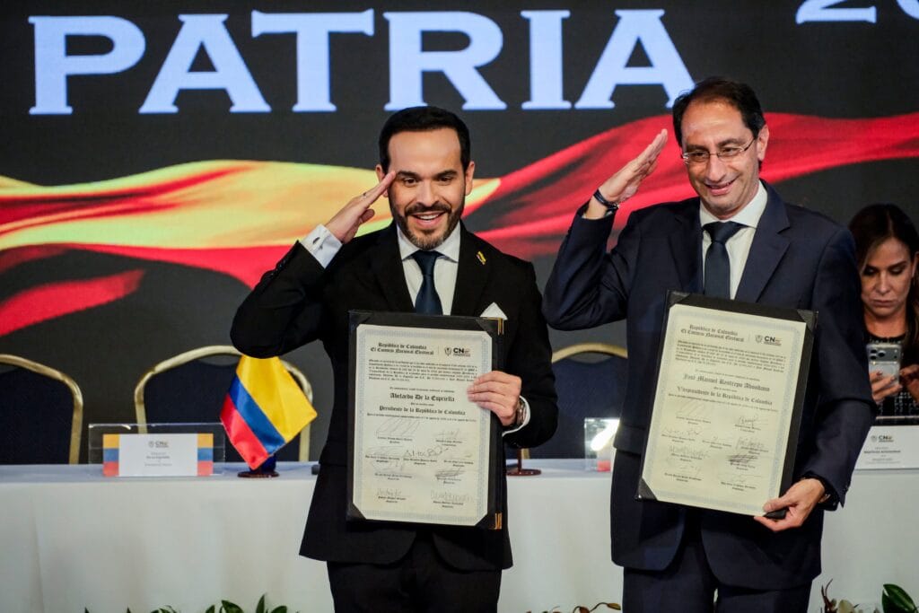 Abelardo de la Espriella y José Manuel Restrepo este jueves, en Bogotá.