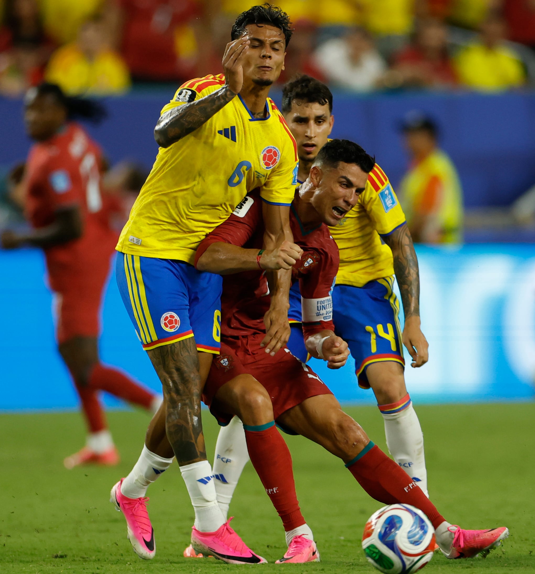 Colombia terminó como primera en el grupo K al empatar ante Portugal-crédito Alberto Estevez/EFE