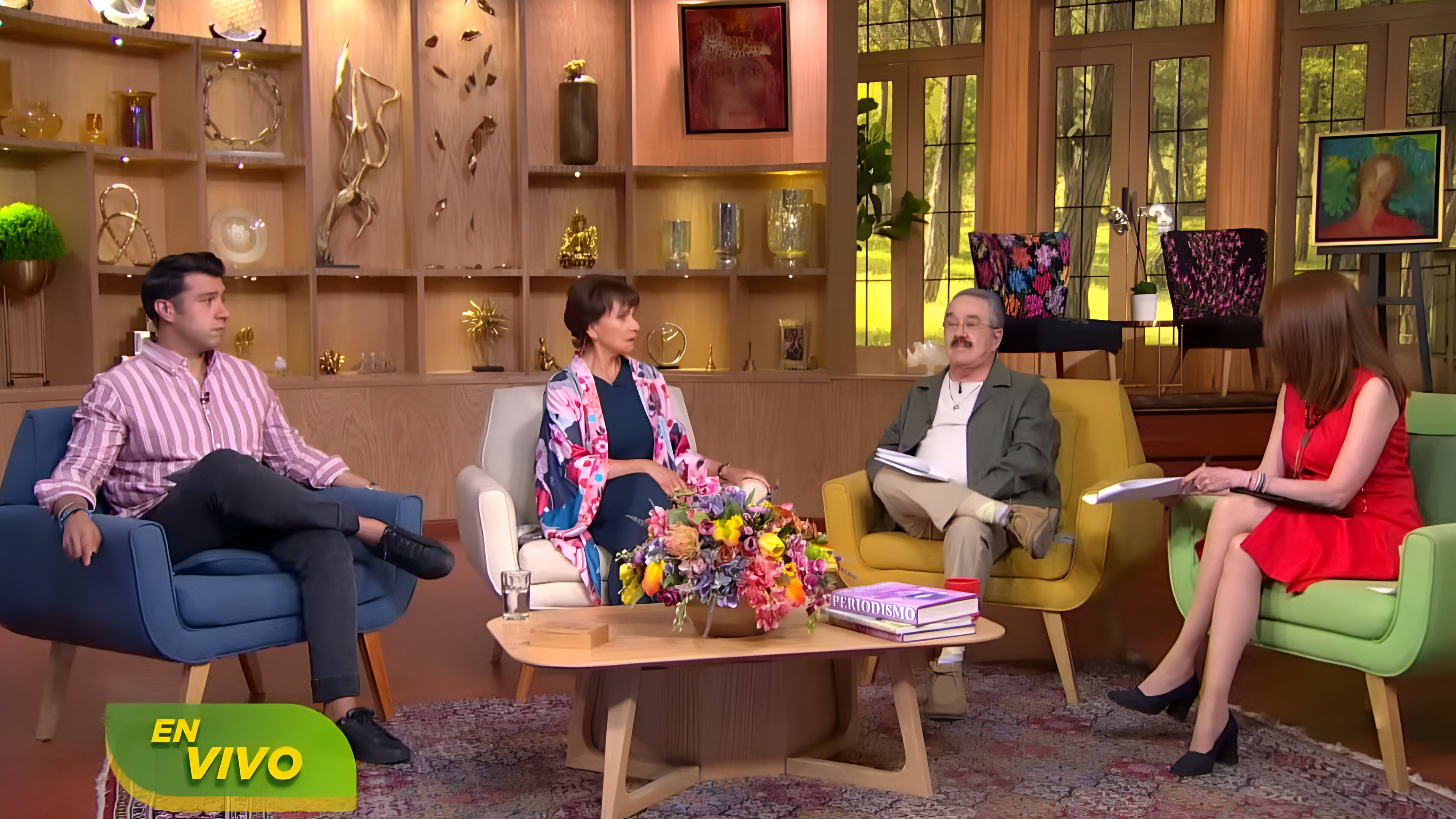 A sus 79 años sigue frente a las cámaras de TV Azteca. (Foto: Ventaneando, YouTube)