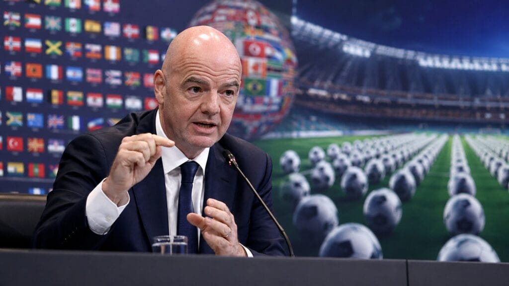 Infantino abre la puerta a un Mundial de 64 selecciones a partir del año 2030