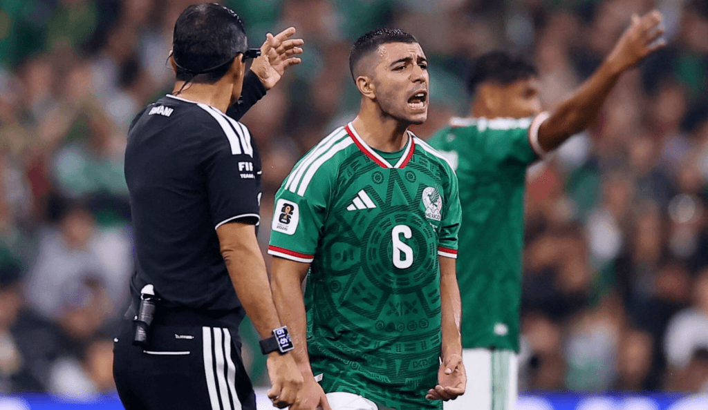 Tras disputar la Jornada 1 del Apertura 2026, el mediocampista mexicano revivió recuerdos de la Copa del Mundo y las pruebas más difíciles a las que se tuvo que enfrentar. REUTERS/Eloisa Sanchez