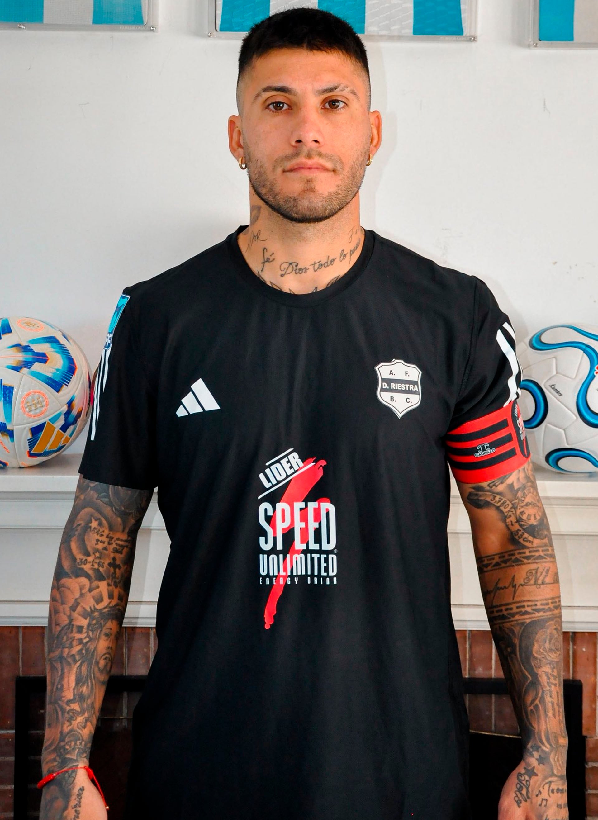 Milton Céliz, una de las figuras de Riestra que regresó tras un préstamo en Barcelona de Ecuador (@prensariestra)