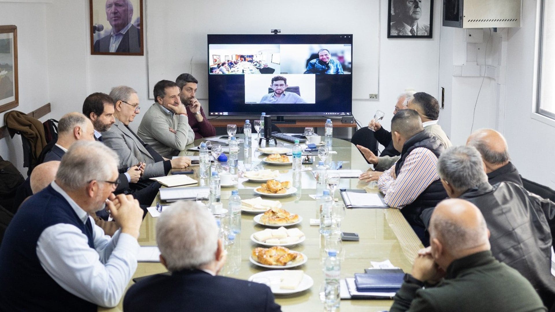 Empresarios y sindicalistas de la UOM, en la primera reunión salarial con el sindicato intervenido