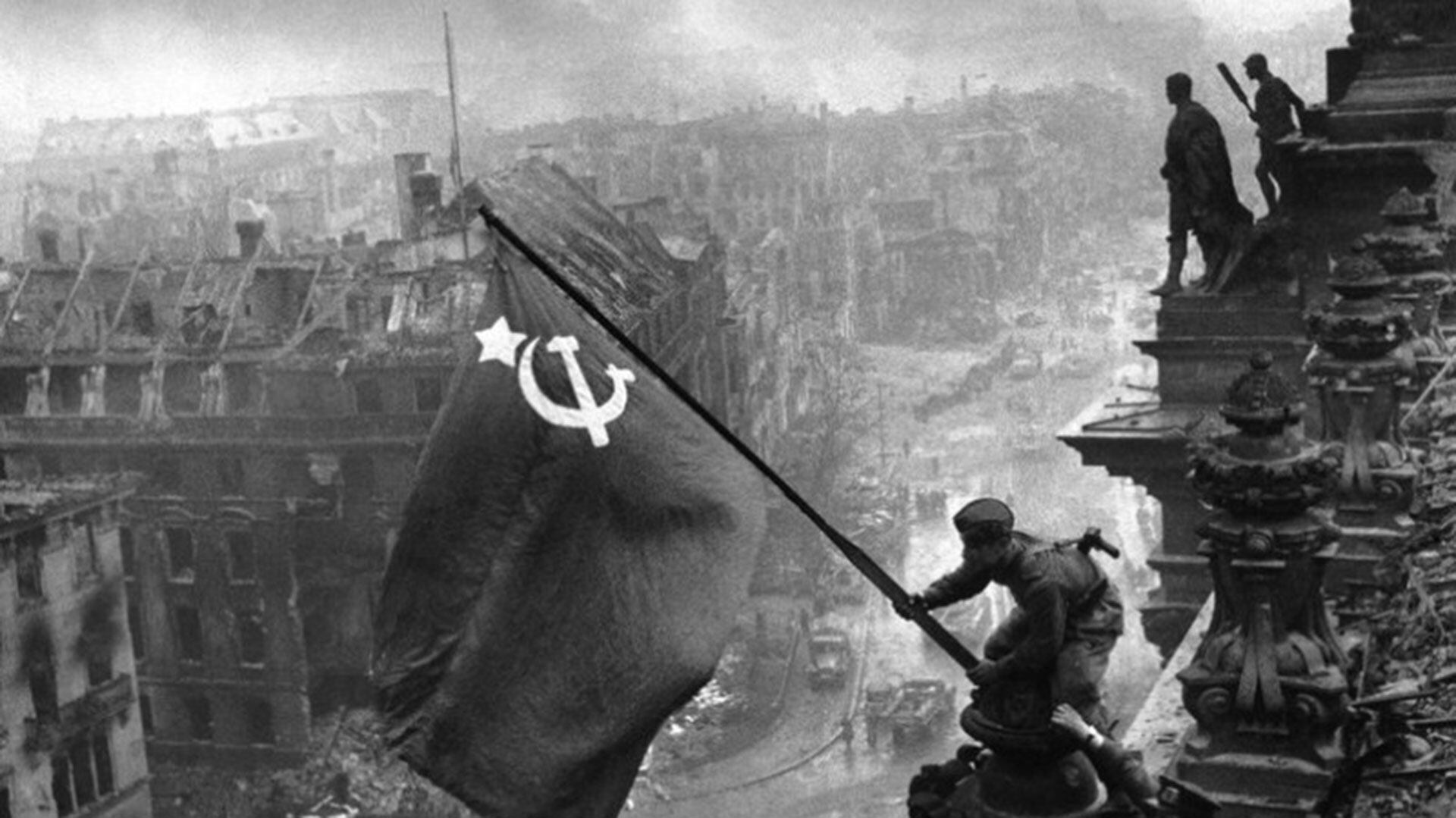 El oro desapareció de un almacén en un búnker de Berlín durante los últimos días de la Segunda Guerra Mundial. En la década de 1990, Rusia reconoció que las tropas soviéticas se apropiaron del botín como botín de guerra (Archivo)