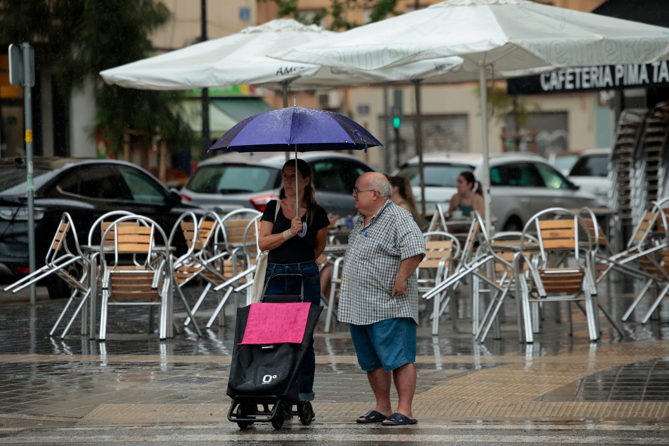 Un frente tumbará las temperaturas 10 grados y dejará lluvias muy fuertes en el este