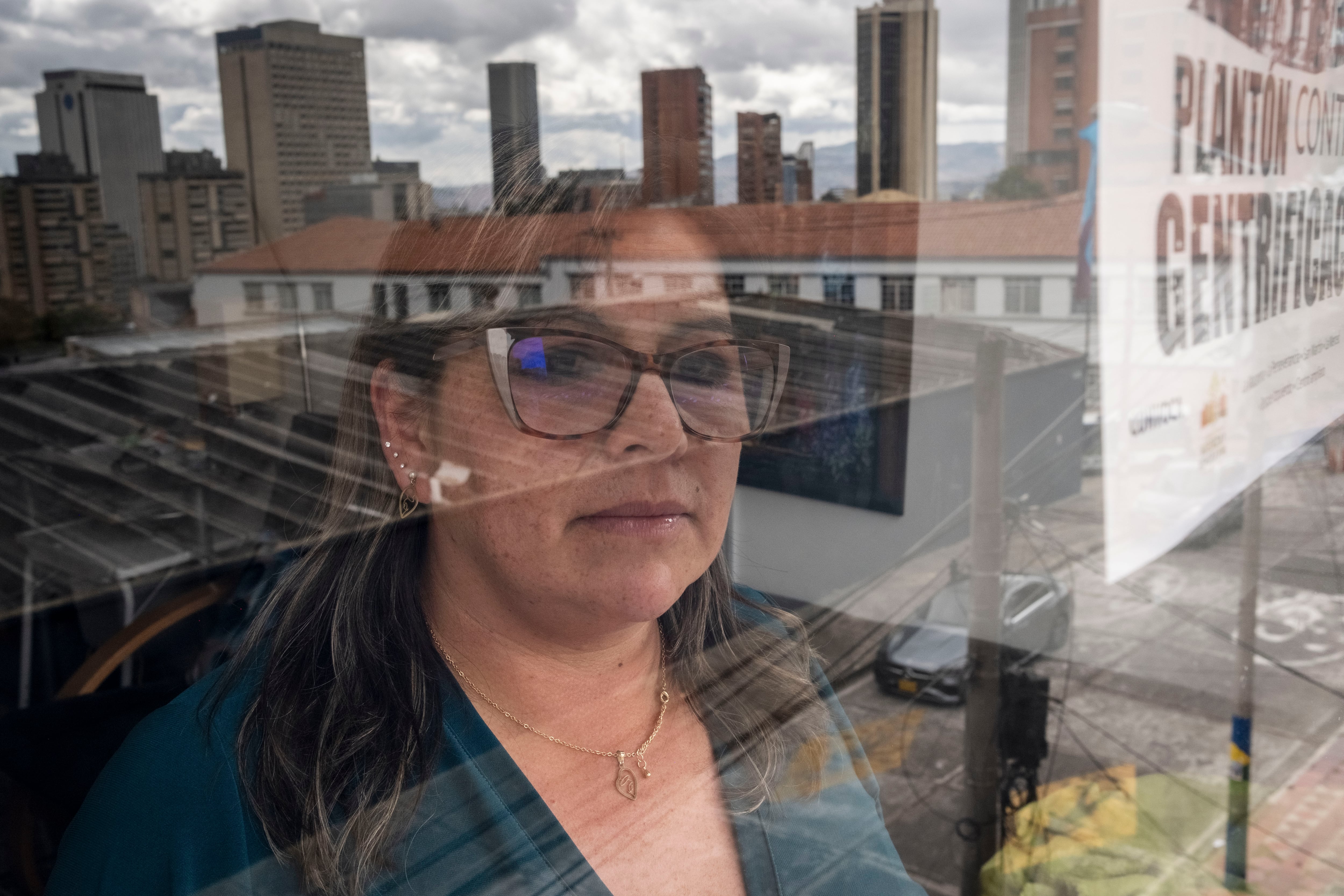 Liliana Sierra, en su departamento en el barrio La Perseveranci.