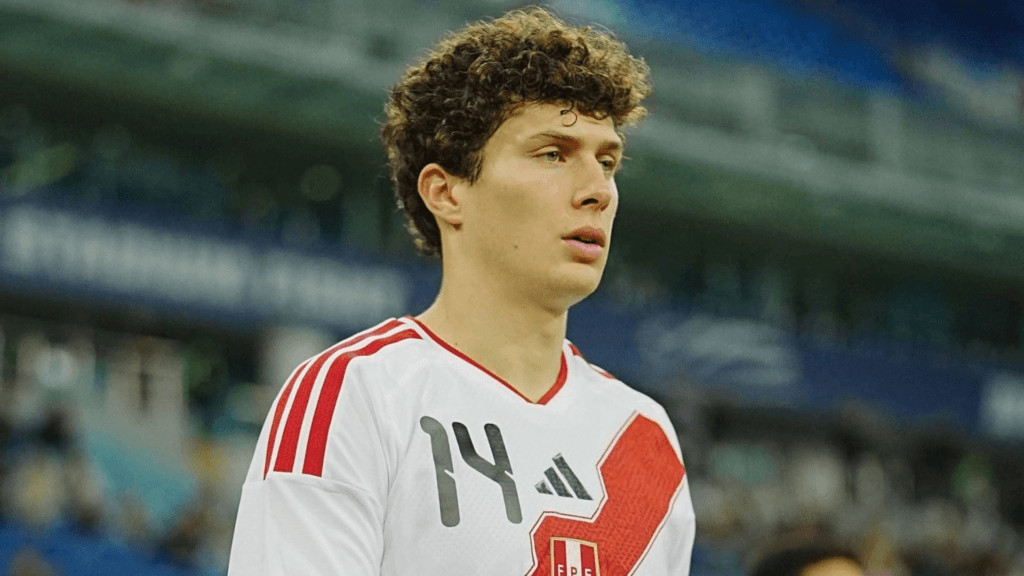 Fabio Gruber fue desconvocado de la selección peruana por lesión: el reemplazo que viene de Europa para los amistosos en Norteamérica. - créditos: FPF