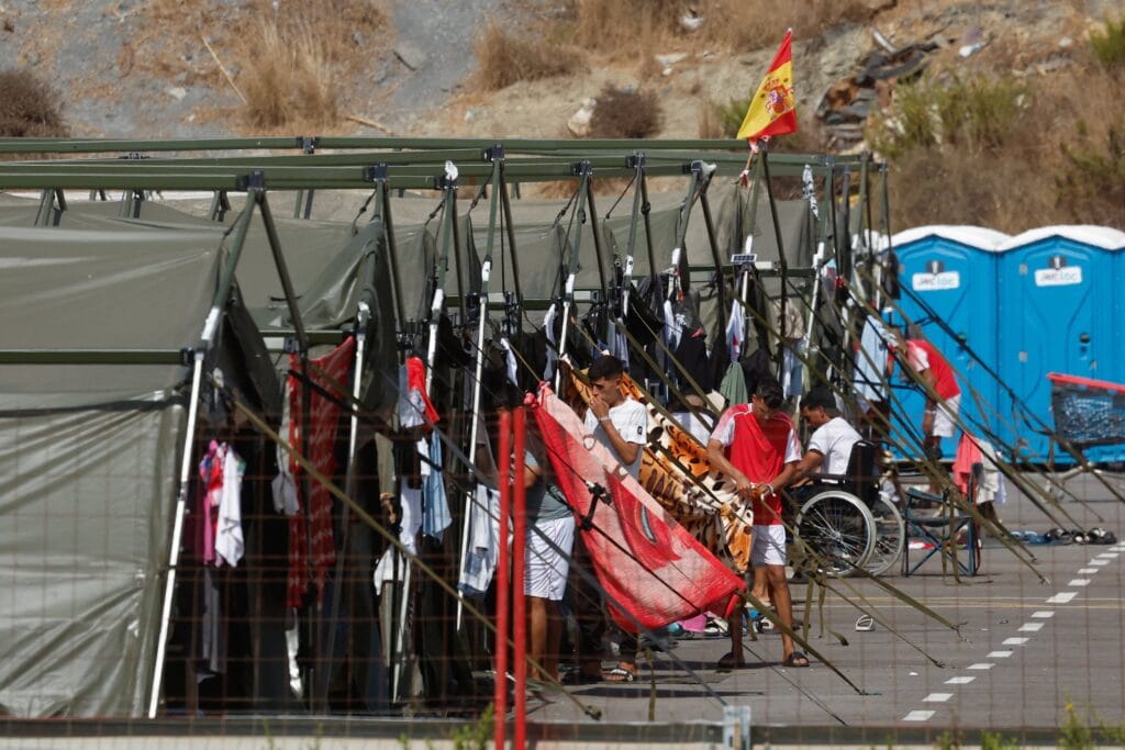 Crisis en Ceuta y actualidad política, directo | Marlaska asegura que a partir de este martes se acelerarán las filiaciones de menores en Ceuta