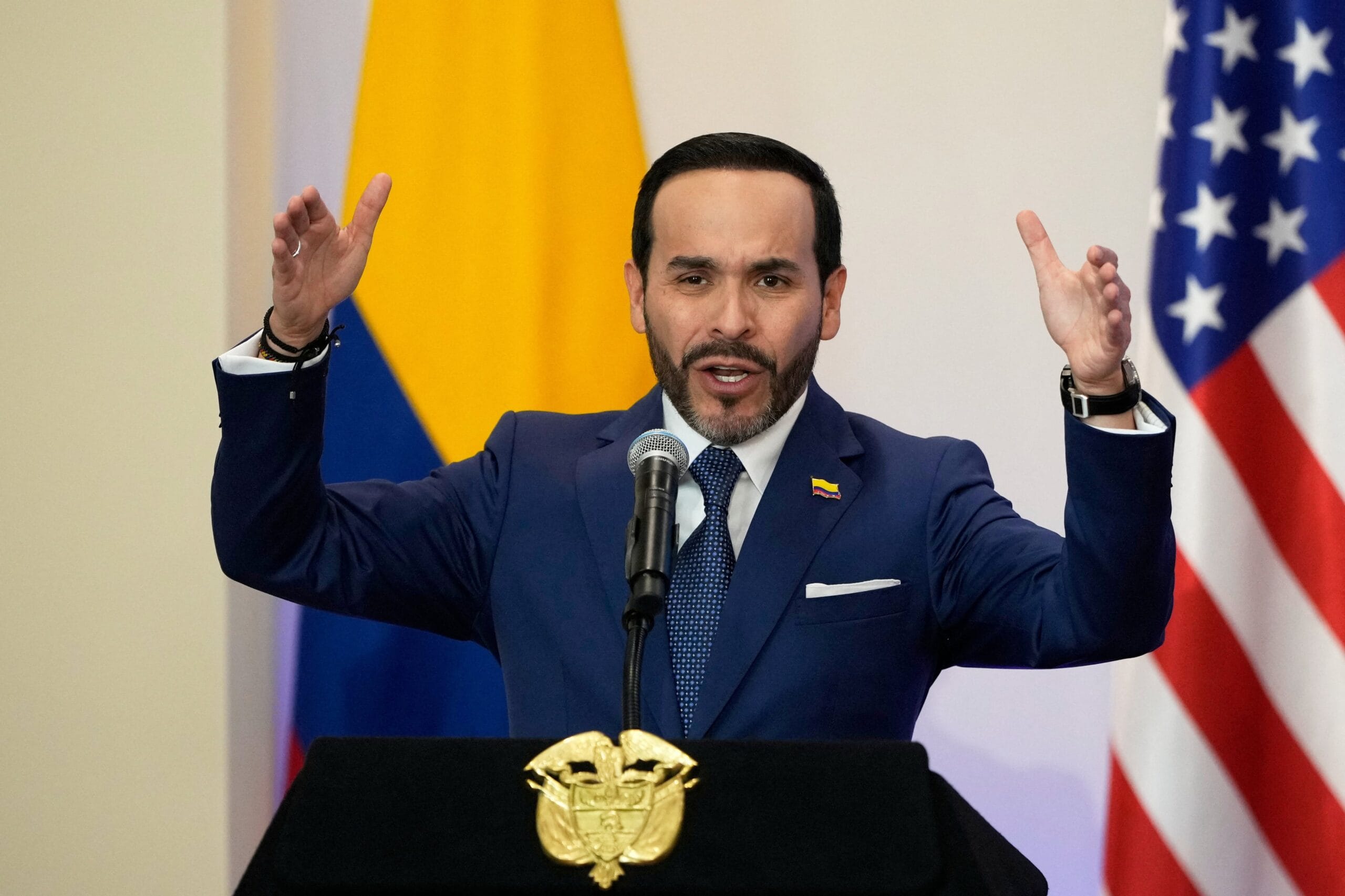 Irán rechaza la decisión de Colombia de romper relaciones diplomáticas