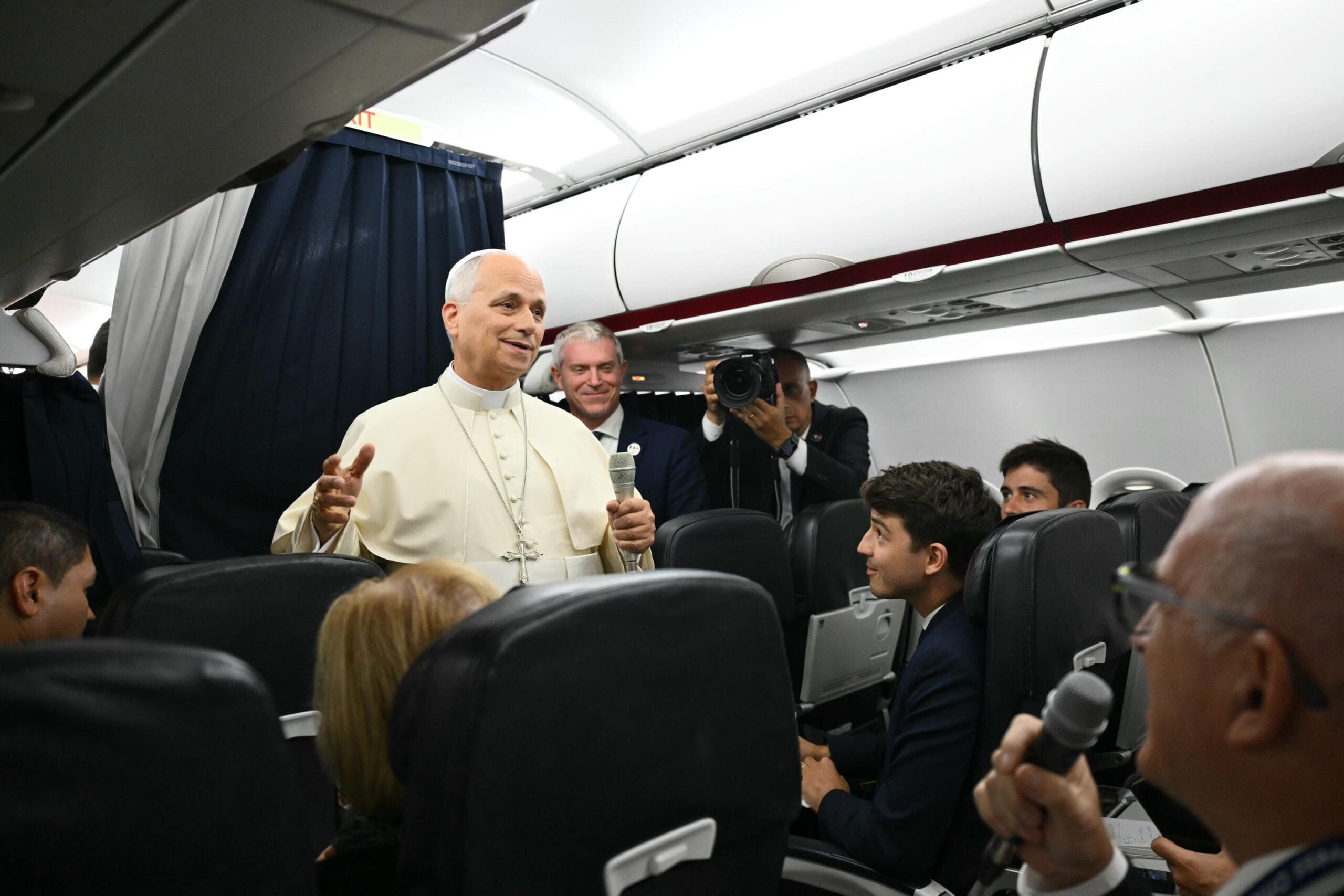 El Papa, sobre Maricarmen: “¿Cuál es el problema en el sistema que permite que una anciana sea echada de su casa?”