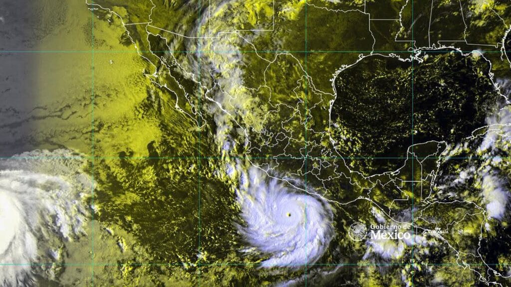 El huracán ‘Polo’, en vivo | El ciclón está entre los tres que han cobrado más fuerza en menos tiempo en México