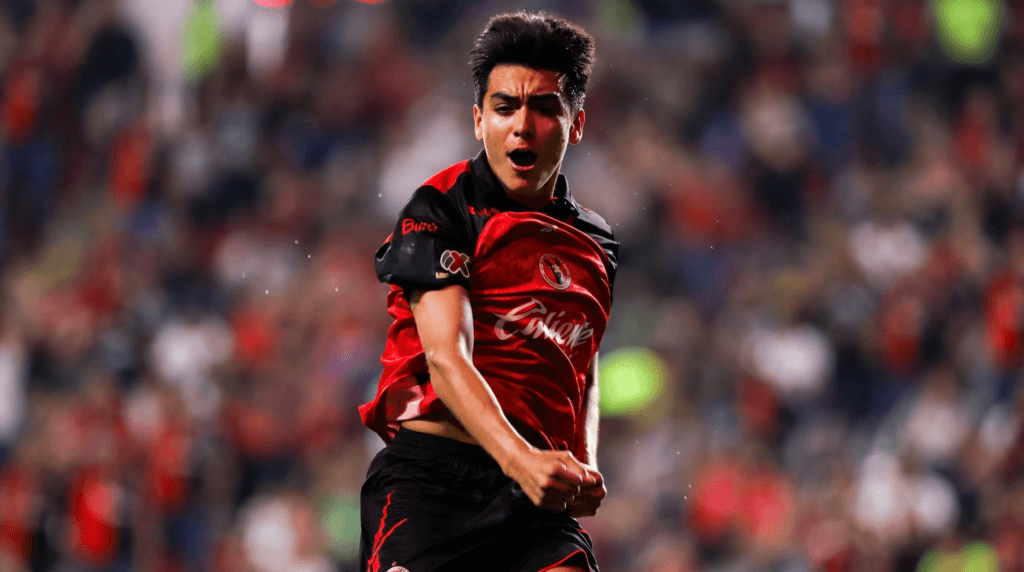 Gilberto Mora celebra el gol de Tijuana (Imagen Ilustrativa Infobae)