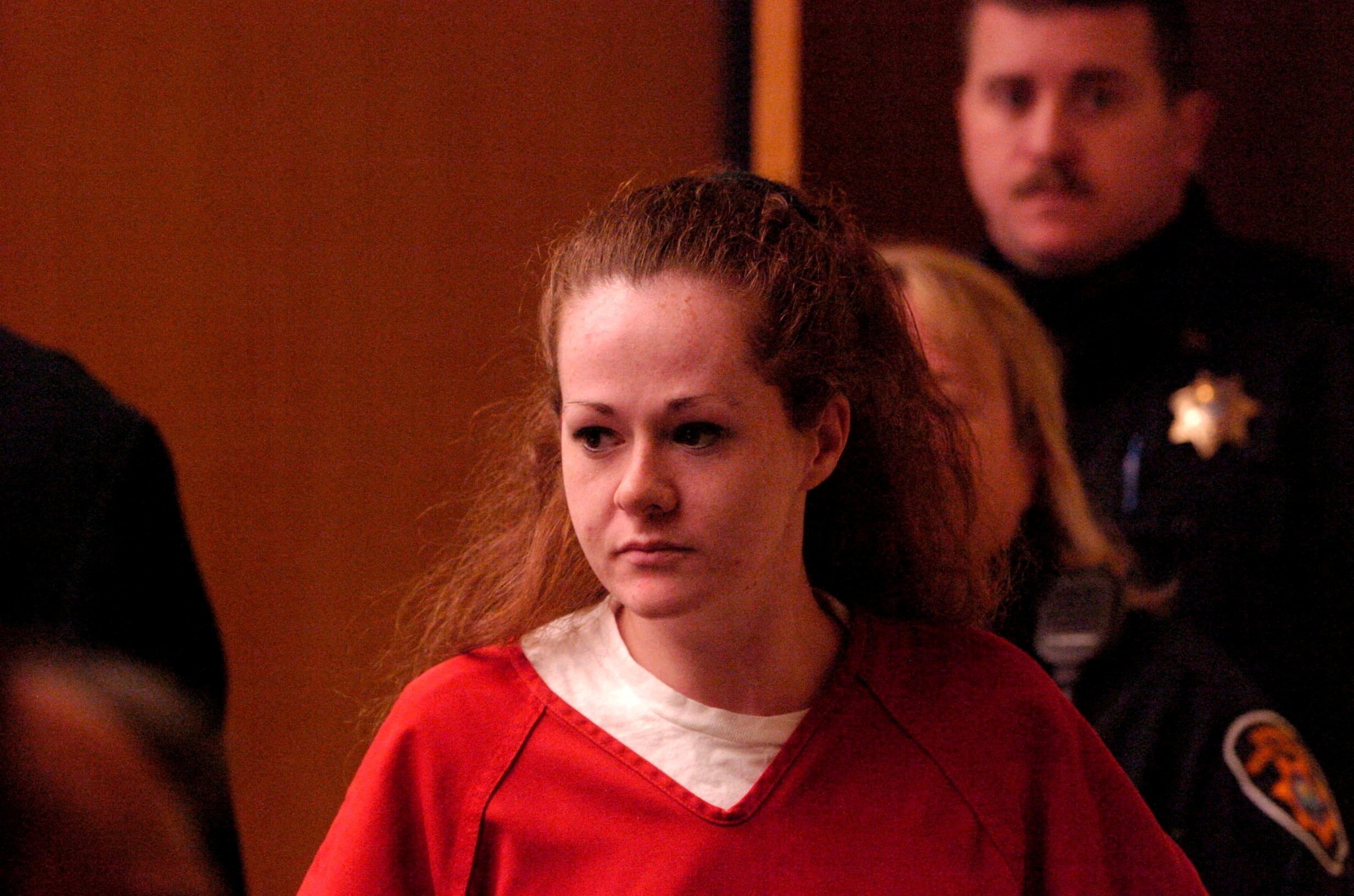Christa Pike recupera la conciencia y habla seis días después de sobrevivir a su ejecución en Tennessee
