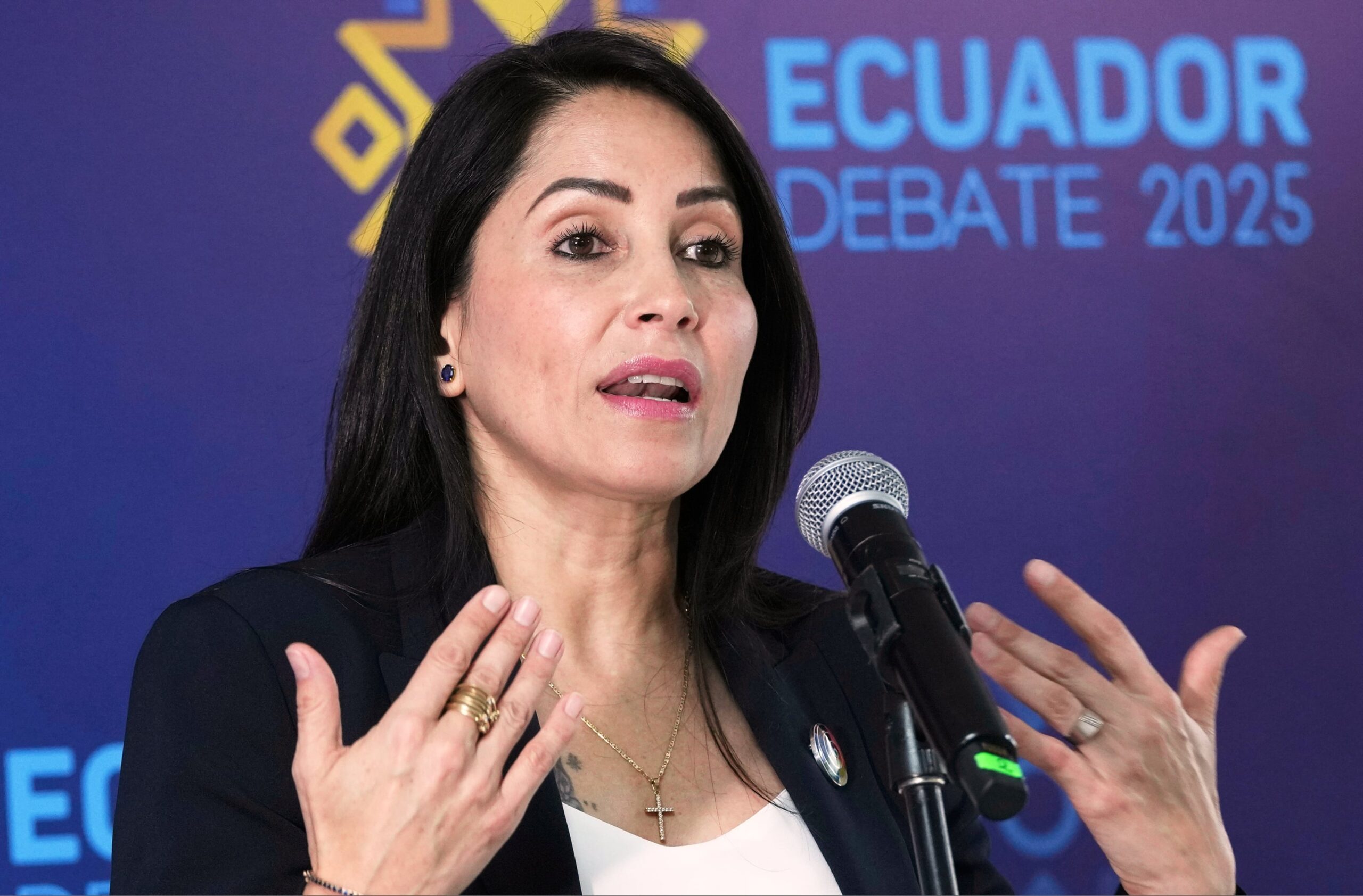 Detenida en Ecuador Luisa González, la principal rival política del presidente Noboa
